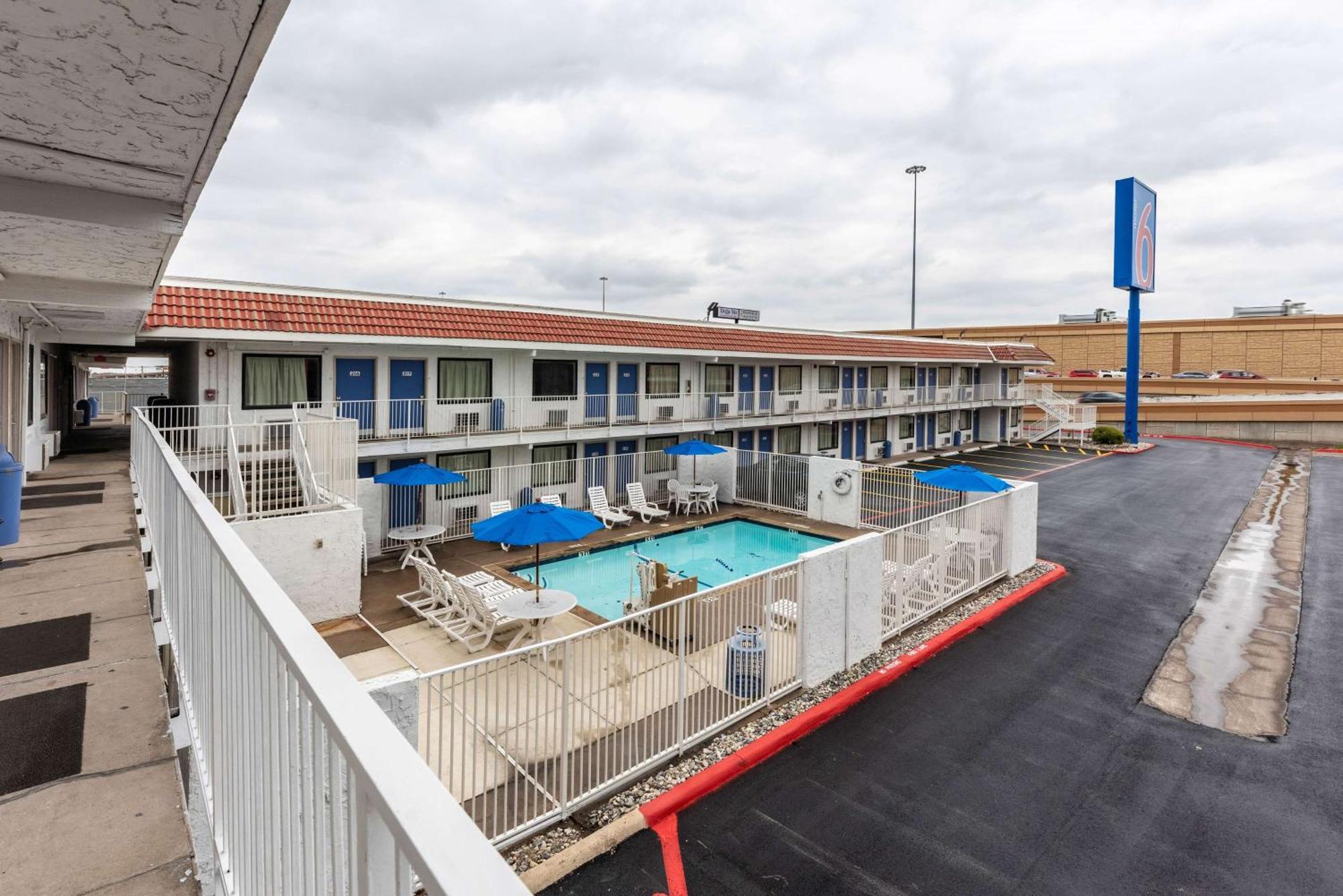 6-north Richland Hills, Tx 2*