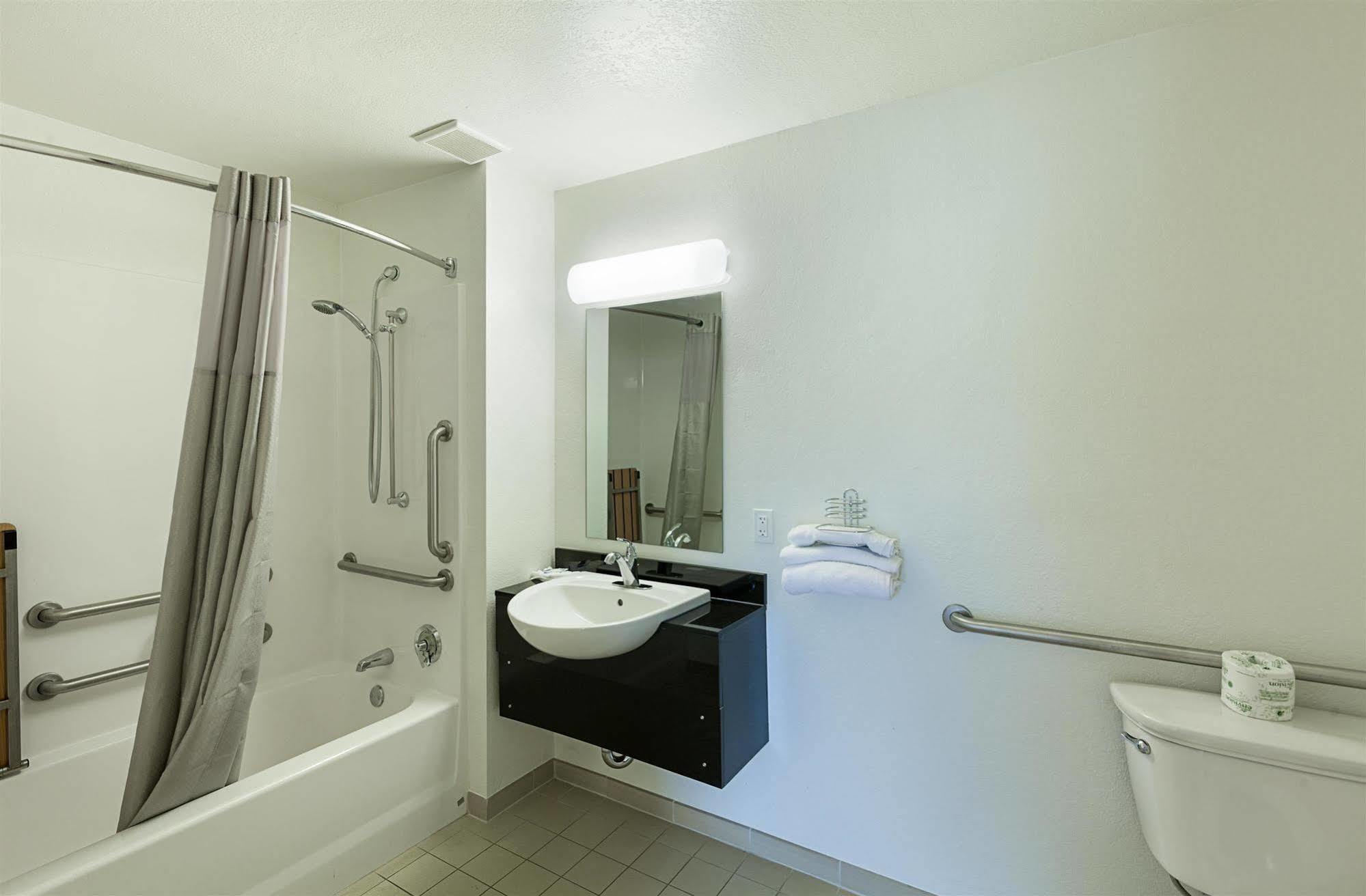 6-north Richland Hills, Tx Hotel 2*