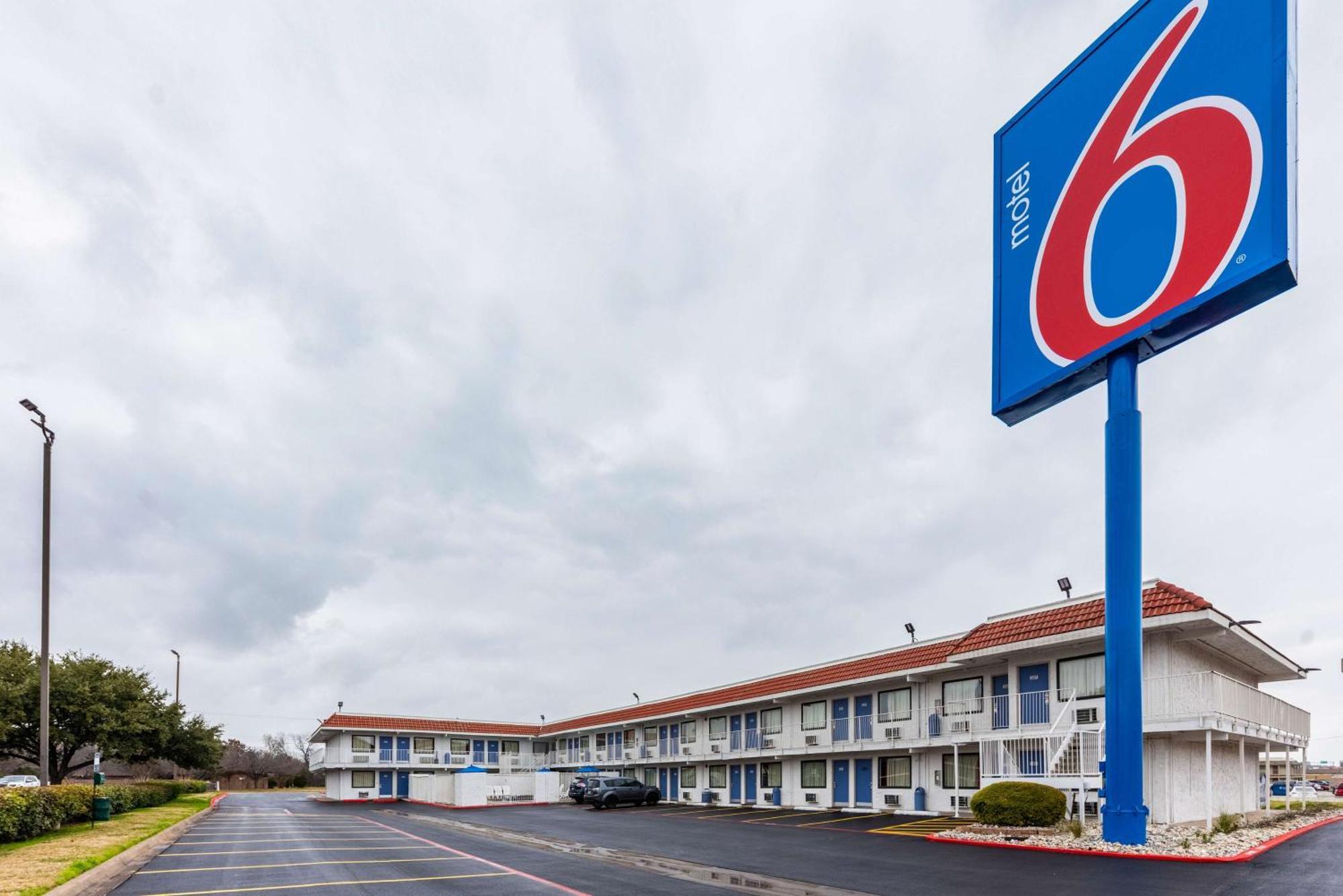 6-north Richland Hills, Tx Hotel 2*