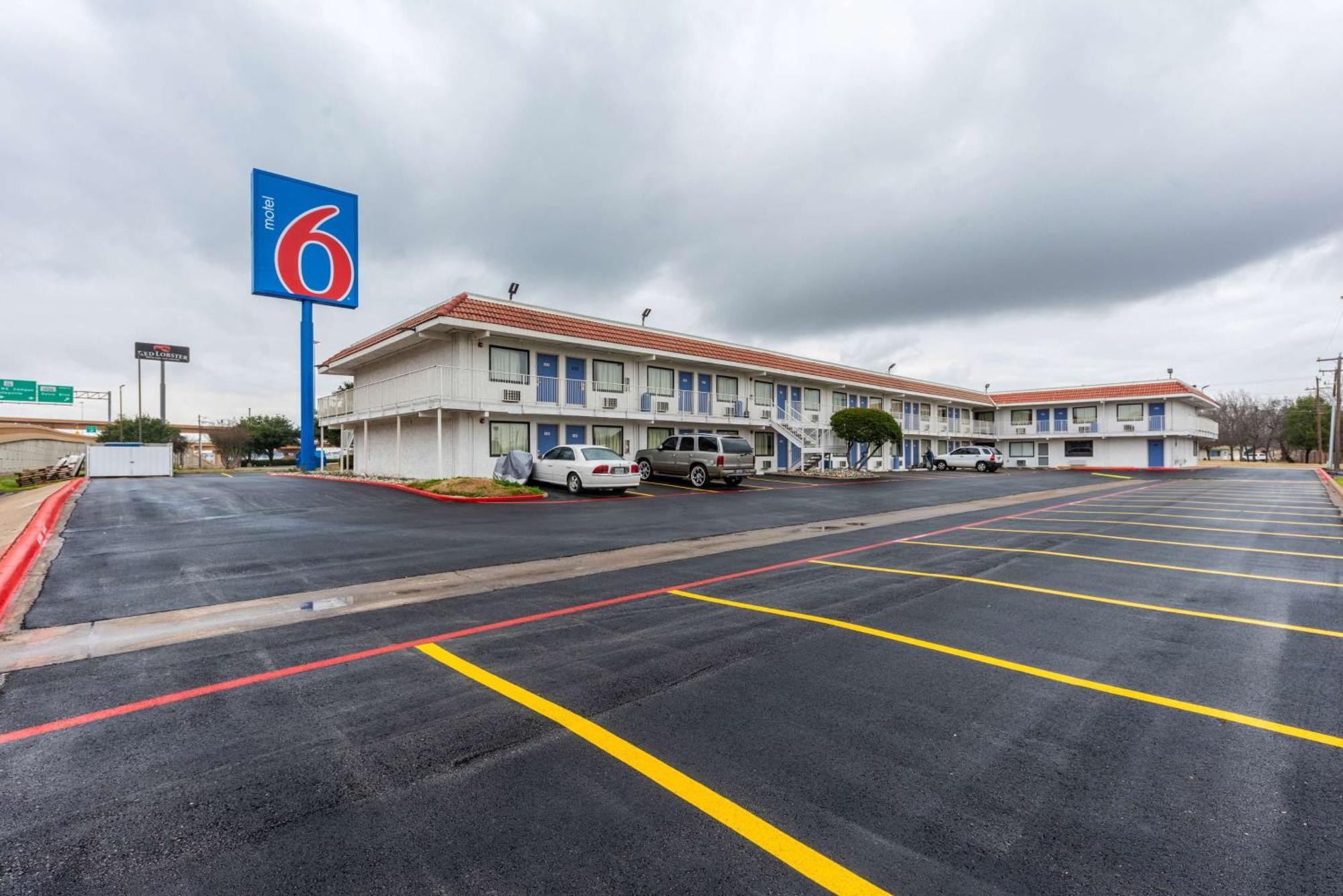 Hotel 6-north Richland Hills, Tx